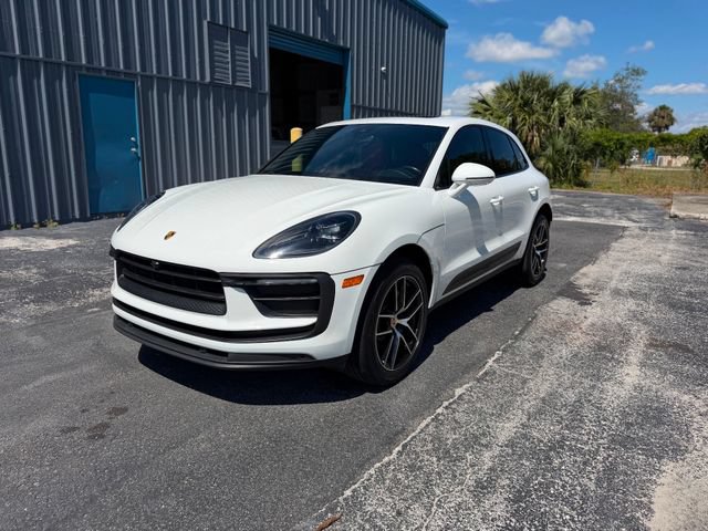 Used 2022 Porsche Macan AWD/4WD image 87