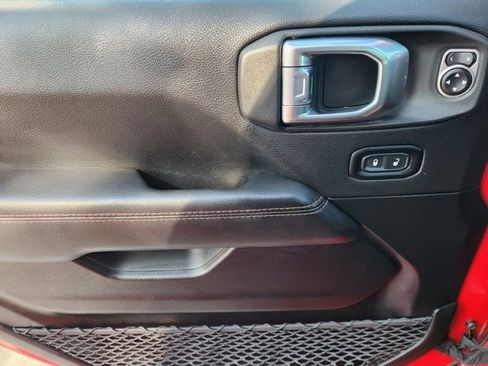 Used 2021 Jeep Gladiator Rubicon image 25