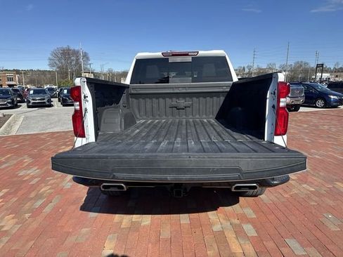 Used 2025 Chevrolet Silverado 1500 LT Trail Boss w/ Convenience Package II AWD/4WD image 29