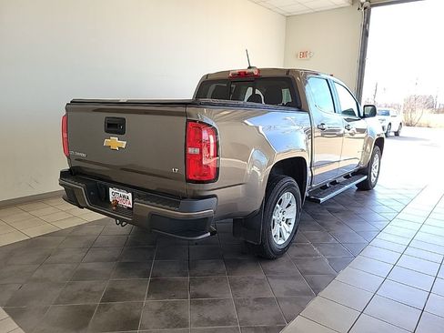 Used 2016 Chevrolet Colorado LT w/ LT Convenience Package image 5