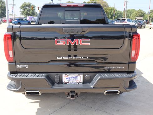 Used 2019 GMC Sierra 1500 Denali w/ Technology Package AWD/4WD image 6