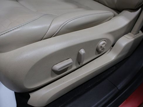 Used 2017 Buick Envision Essence image 12