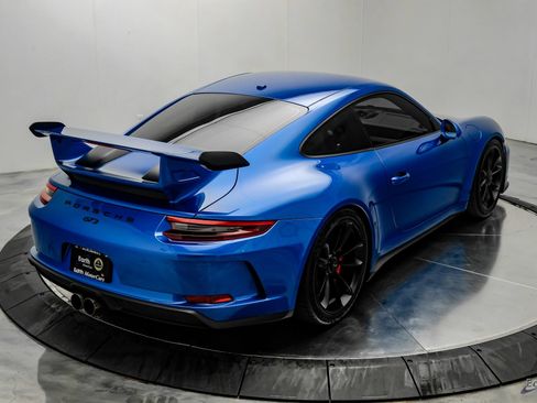 Used 2018 Porsche 911 GT3 RWD image 21