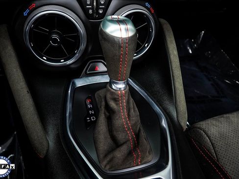 Used 2021 Chevrolet Camaro ZL1 RWD image 17