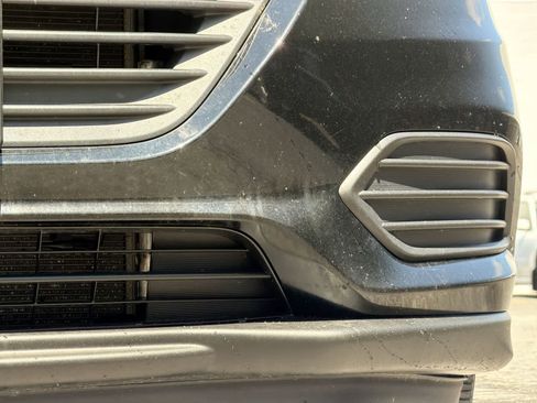 Used 2019 Honda HR-V LX image 11