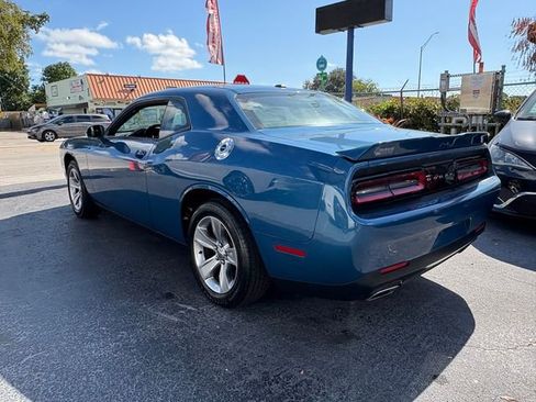Used 2021 Dodge Challenger SXT image 11