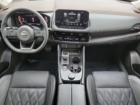 Used 2023 Nissan Rogue Platinum w/ Platinum Premium Package AWD/4WD image 24