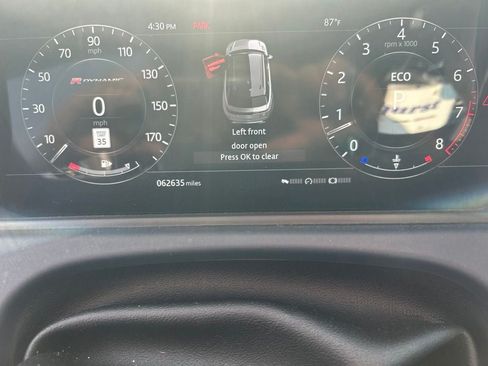 Used 2018 Land Rover Range Rover Velar R-Dynamic SE AWD/4WD image 13