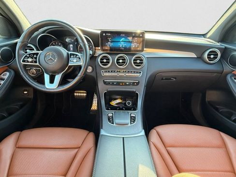 Used 2021 Mercedes-Benz GLC 300 4MATIC Coupe image 13