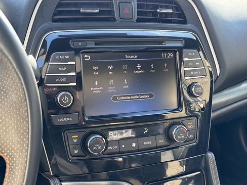 Used 2023 Nissan Maxima SR w/ Sport Mat Group image 23