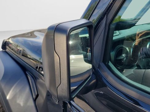 Used 2023 Jeep Wrangler Willys image 5