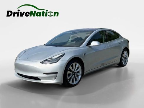 Used 2018 Tesla Model 3 Long Range RWD image 1