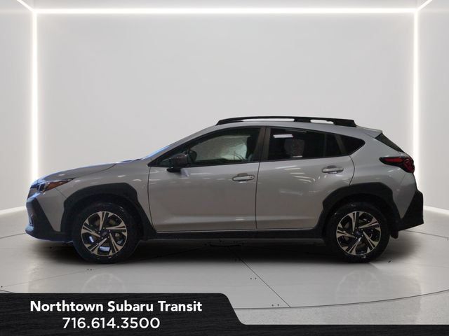 Used 2024 Subaru Crosstrek 2.0i Premium AWD/4WD image 2