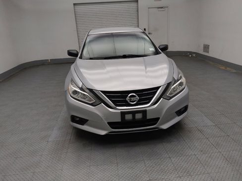 Used 2016 Nissan Altima 2.5 SV image 14
