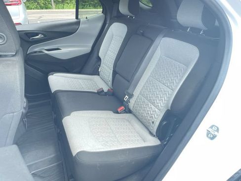 Certified 2024 Chevrolet Equinox LS w/ LS Convenience Package FWD image 23