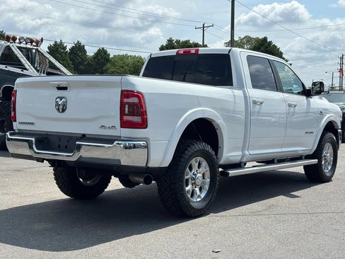 Used 2020 RAM 2500 Laramie AWD/4WD image 3