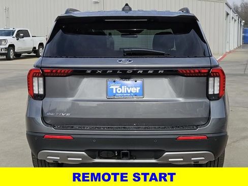 New 2026 Ford Explorer Active w/ Active Comfort Package image 8