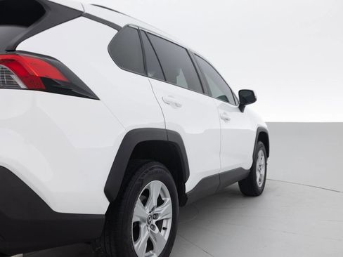 Used 2020 Toyota RAV4 XLE w/ Convenience Package AWD/4WD image 14