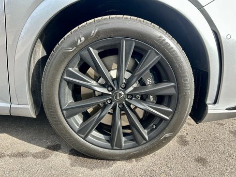 Used 2024 Lexus RX 500h F Sport w/ Convenience Package image 8