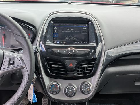Used 2022 Chevrolet Spark LT FWD image 18