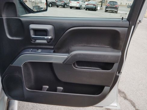 Used 2018 Chevrolet Silverado 1500 LT w/ All Star Edition image 28