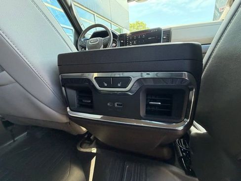 New 2026 GMC Sierra 1500 SLT AWD/4WD image 30