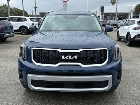 New 2025 Kia Telluride EX image 3