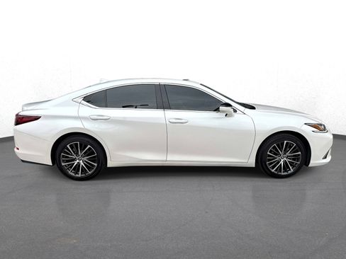 Certified 2025 Lexus ES 350 w/ Premium Package FWD image 2