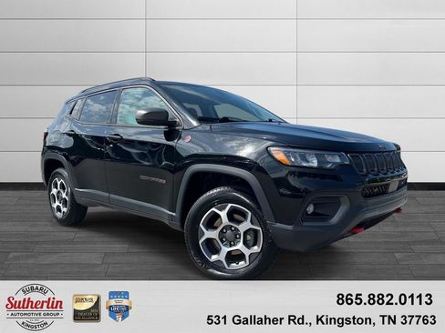 Used 2022 Jeep Compass Trailhawk w/ Sun and Sound Group AWD/4WD image 1