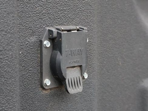 Used 2016 Chevrolet Silverado 3500 High Country w/ Duramax Plus Package image 12