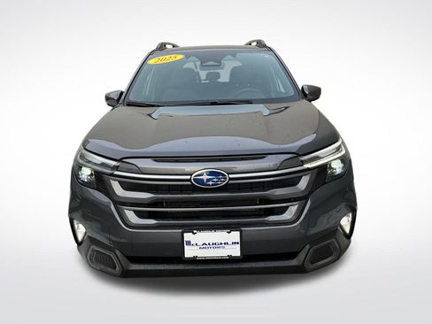 Certified 2025 Subaru Forester Limited image 10