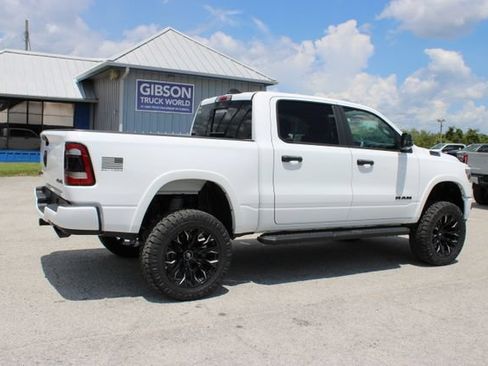 Used 2023 RAM 1500 Big Horn AWD/4WD image 12