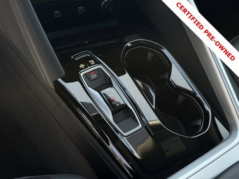 Used 2025 Audi Q5 Premium Plus w/ Premium Plus image 24