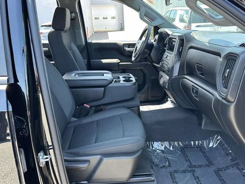 Certified 2022 Chevrolet Silverado 1500 Custom AWD/4WD image 19