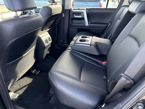 Used 2022 Toyota 4Runner TRD Sport w/ Technology Package image 31