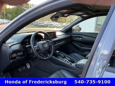 Used 2023 Honda Accord Sport image 25