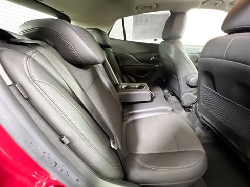 Used 2020 Buick Encore Preferred image 25