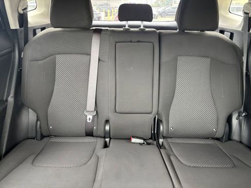 Used 2025 Kia Sportage LX FWD image 37