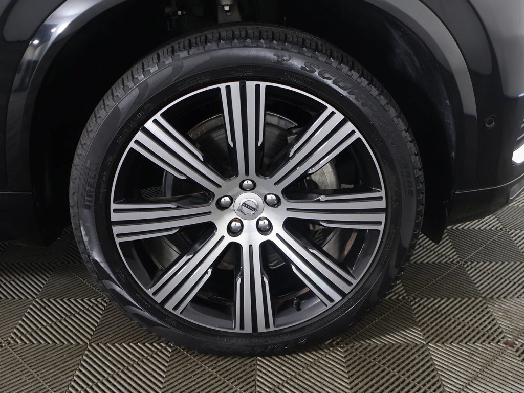 Used 2023 Volvo XC90 B6 Ultimate w/ Protection Package Premier AWD/4WD image 27
