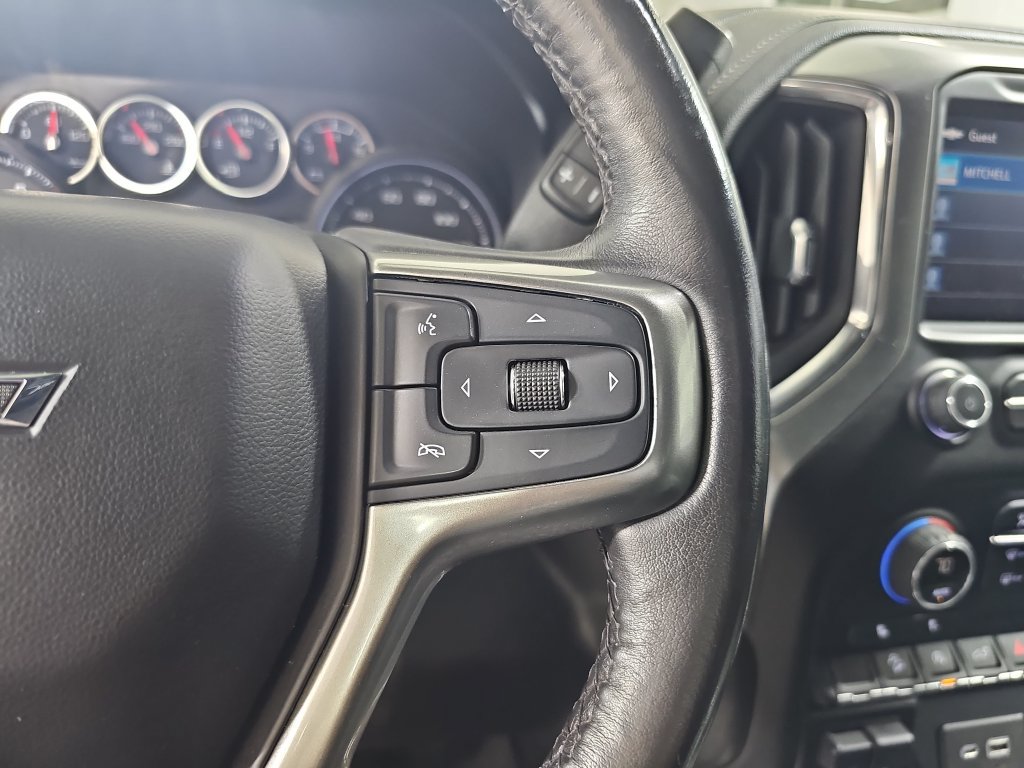 Used 2020 Chevrolet Silverado 1500 LT Trail Boss AWD/4WD image 22