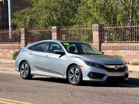 Used 2016 Honda Civic EX-L image 8