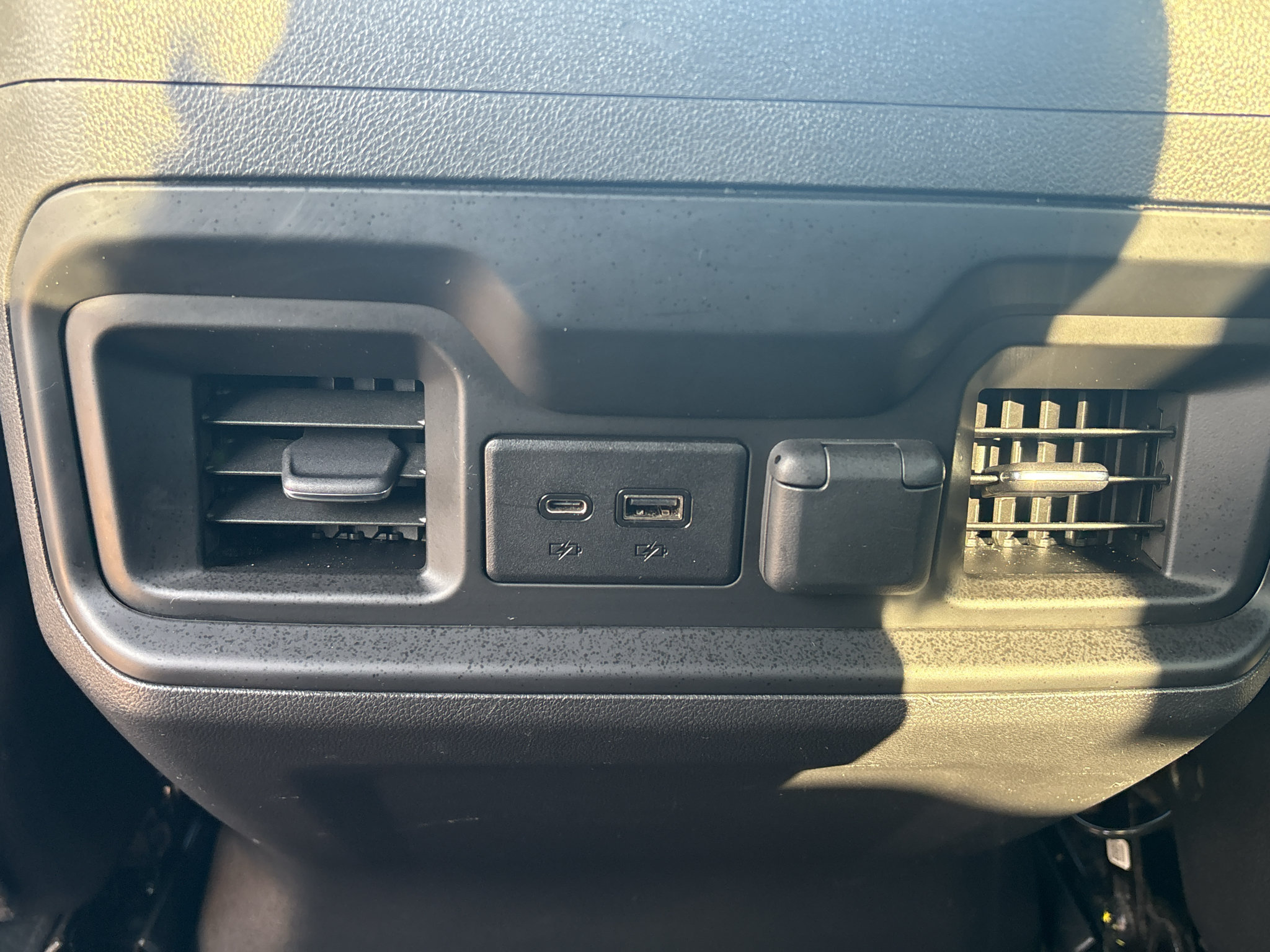 Used 2019 Chevrolet Silverado 1500 RST w/ All-Star Edition AWD/4WD image 17