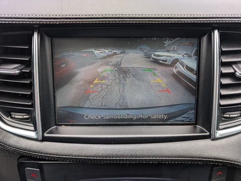 Used 2019 INFINITI QX50 Luxe AWD/4WD image 18
