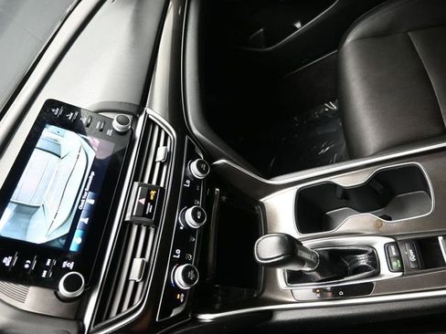 Used 2022 Honda Accord Sport image 26