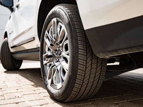 Used 2023 GMC Yukon Denali Ultimate image 56