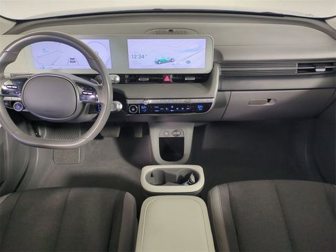 Certified 2022 Hyundai Ioniq 5 SE image 17