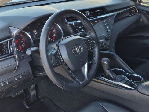 Used 2019 Toyota Camry XSE w/ Phone Cable & Charge Package image 30