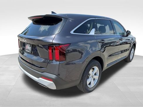 New 2026 Kia Sorento LX FWD image 7
