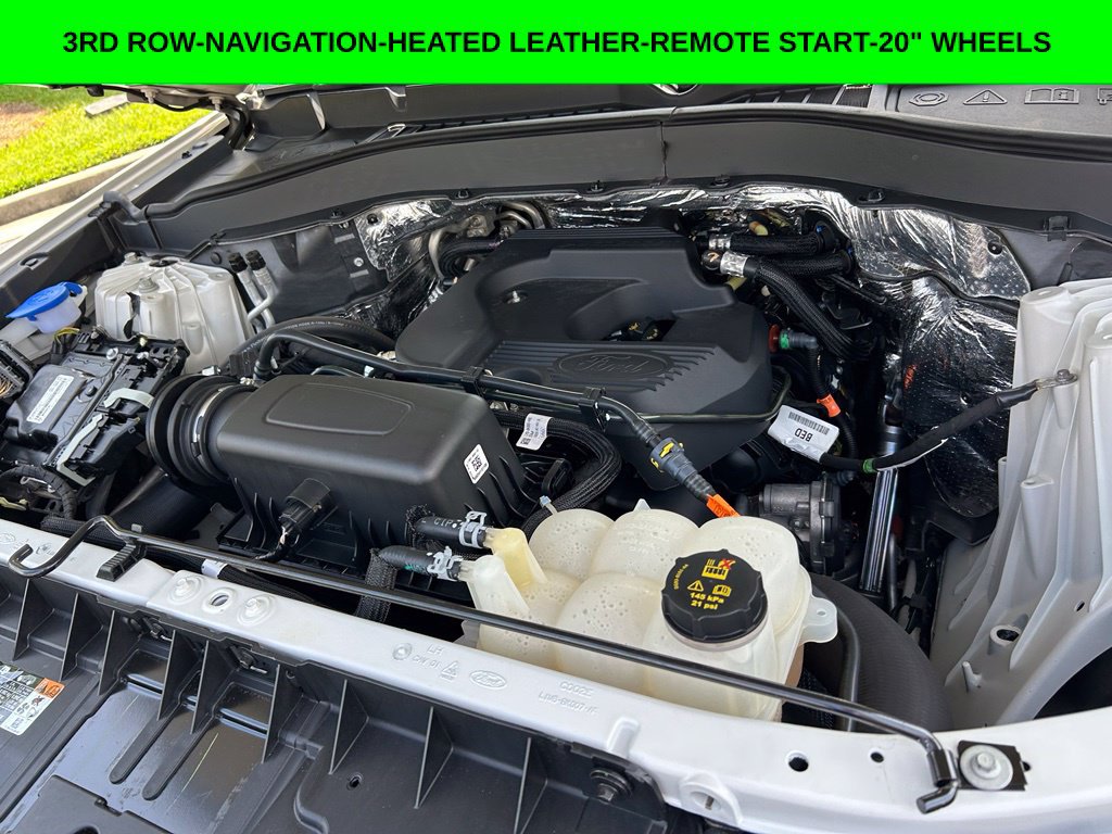 Used 2020 Ford Explorer XLT w/ Equipment Group 202A RWD image 66