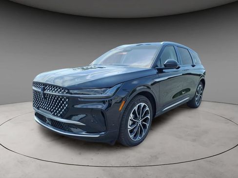 New 2024 Lincoln Nautilus Reserve w/ Equipment Group 203A AWD/4WD image 1